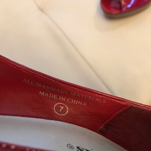 𝅺Delicious Red Shoes - Picture 5 of 5